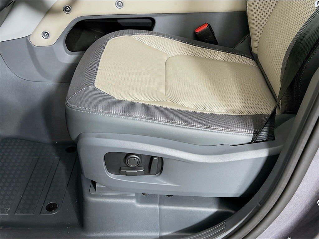 2024 LAND ROVER DEFENDER - Image 20