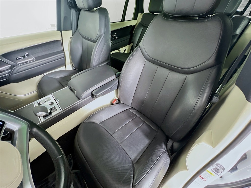 2022 LAND ROVER NEW RANGE ROVER - Image 22