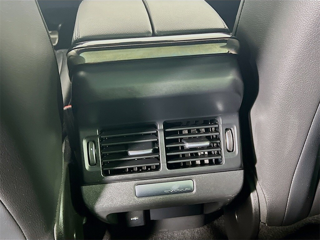 2022 LAND ROVER RANGE ROVER EVOQUE - Image 27
