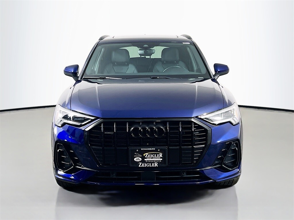 2023 AUDI Q3 - Image 2
