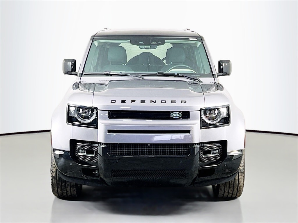 2024 LAND ROVER DEFENDER - Image 2
