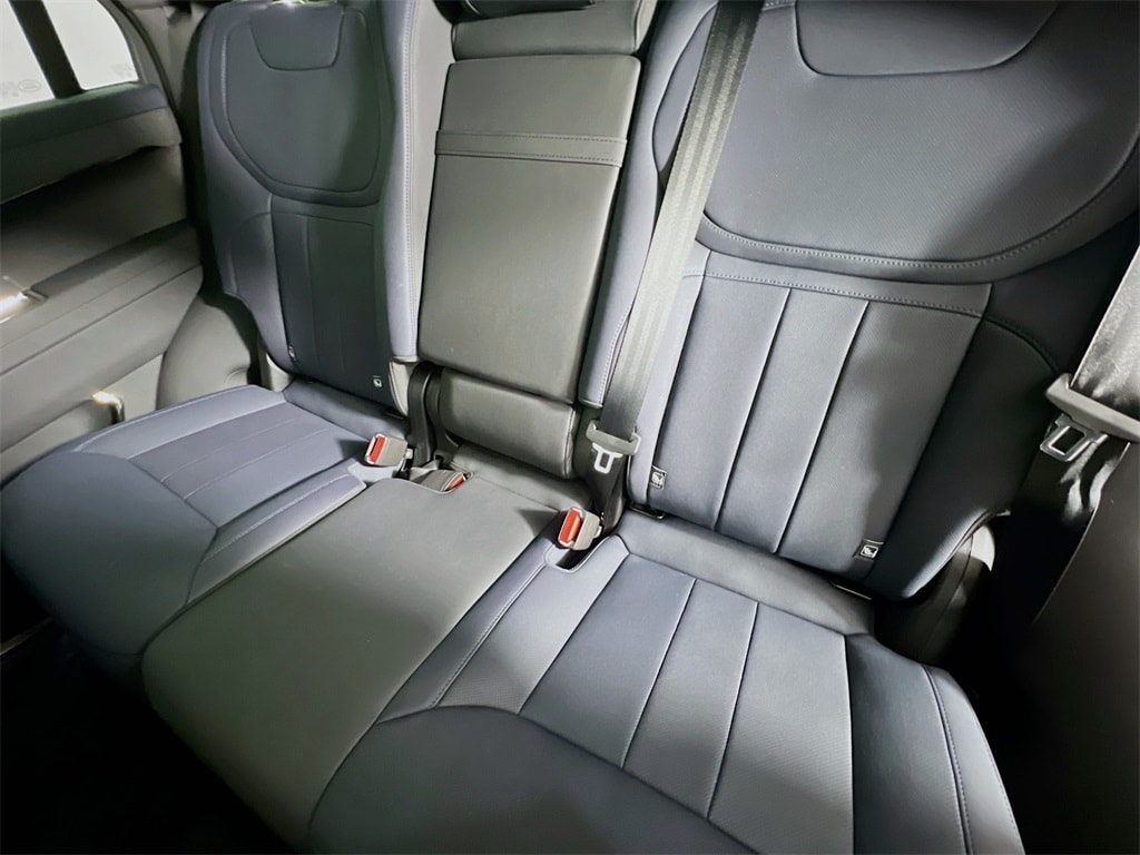 2024 LAND ROVER RANGE ROVER SPORT - Image 26