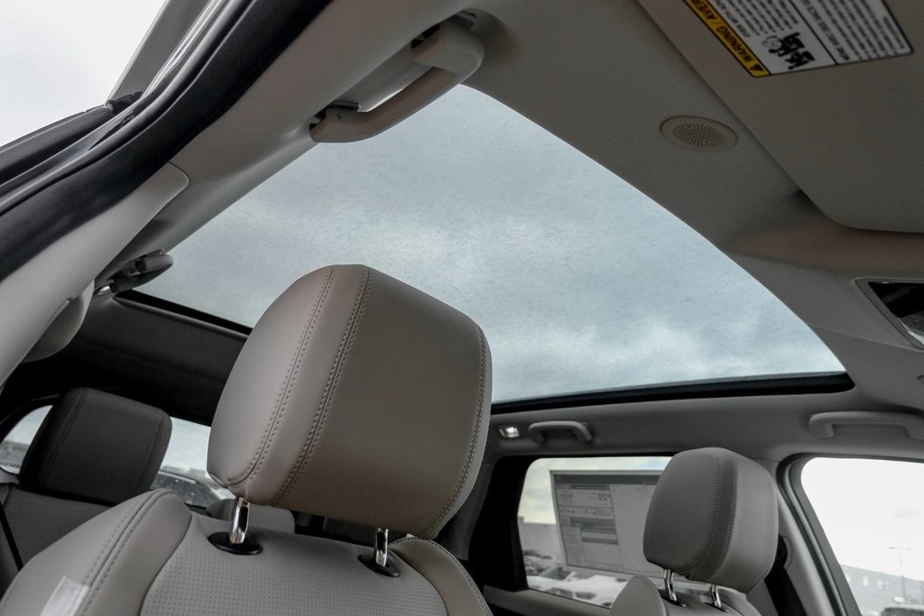 2025 LAND ROVER DISCOVERY SPORT - Image 23