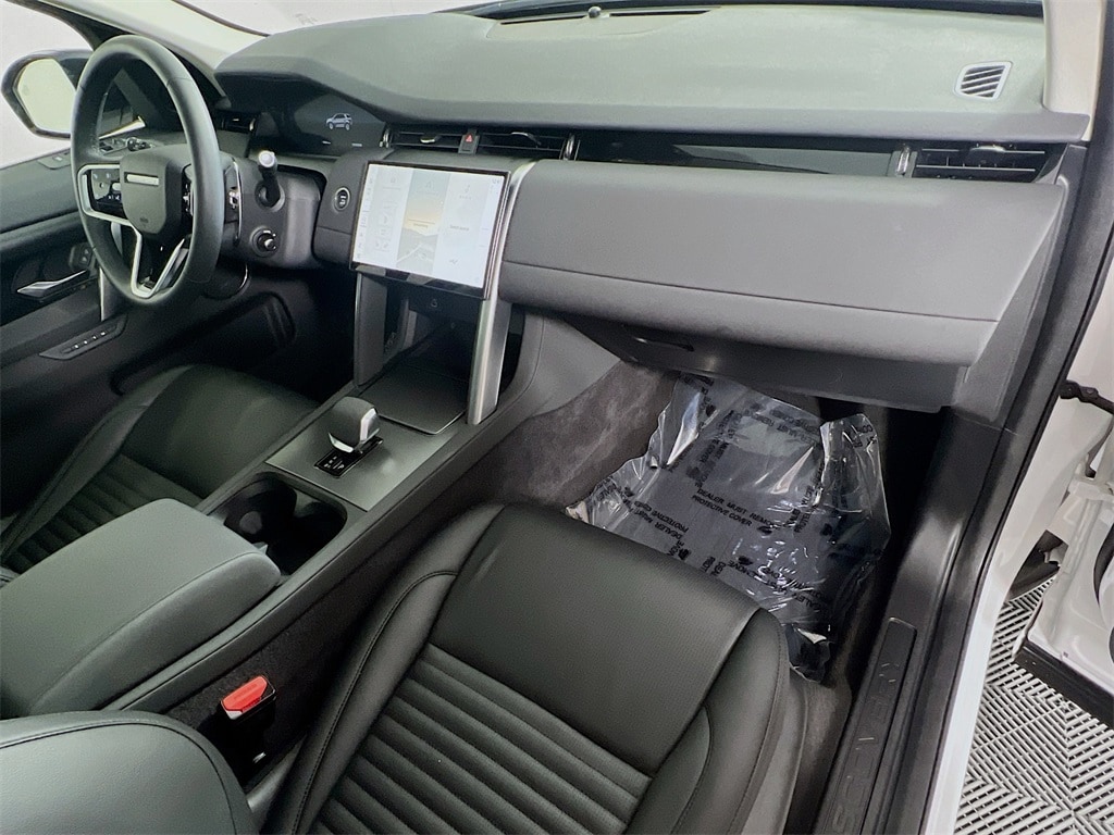 2024 LAND ROVER DISCOVERY SPORT - Image 30