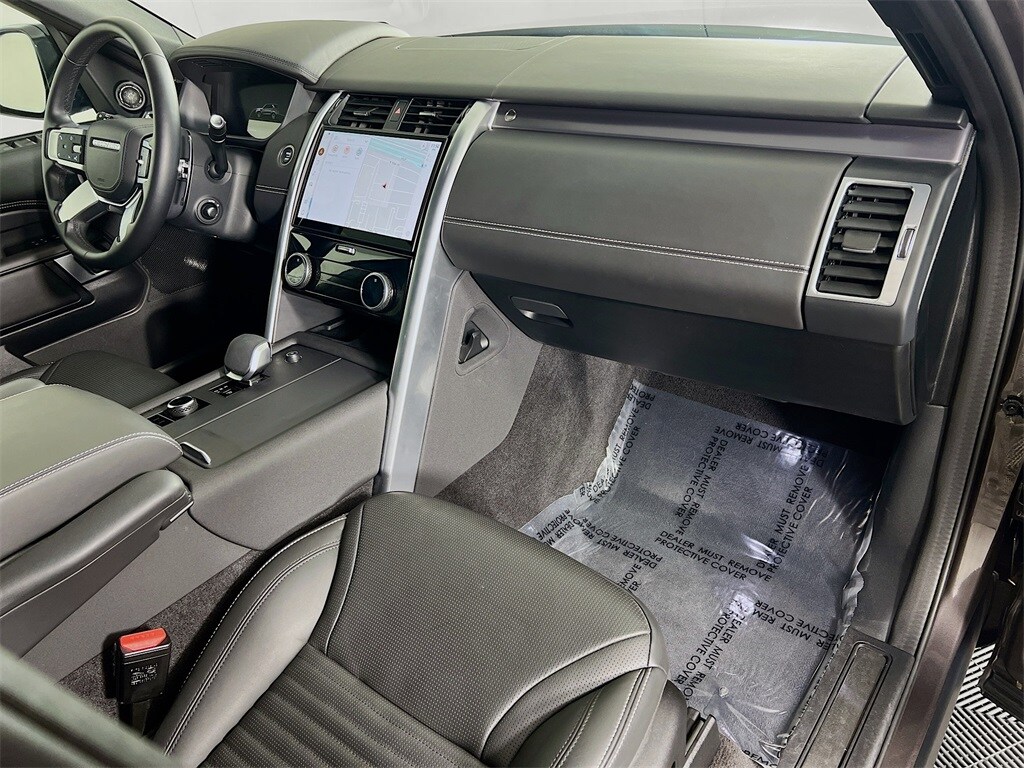 2025 LAND ROVER DISCOVERY - Image 32