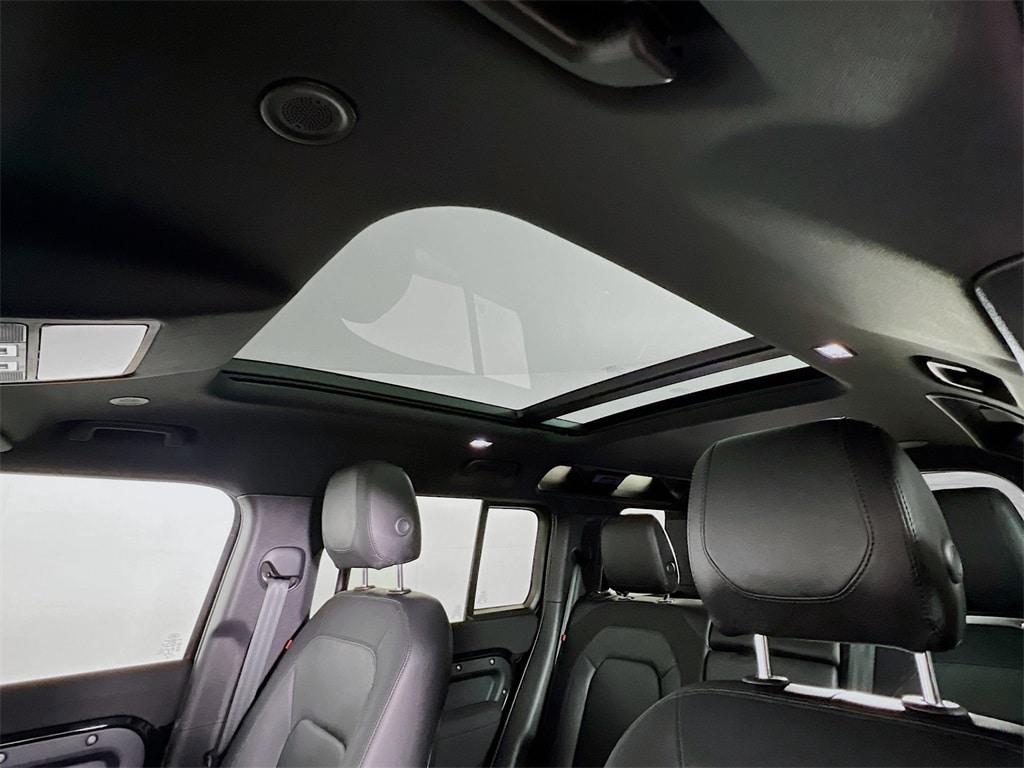 2023 LAND ROVER DEFENDER - Image 23