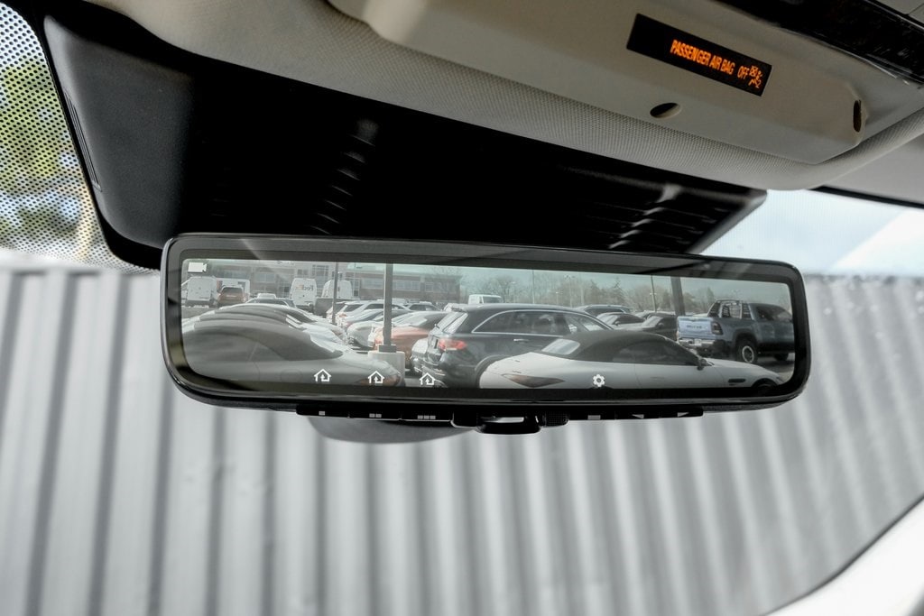 2025 LAND ROVER DISCOVERY SPORT - Image 16