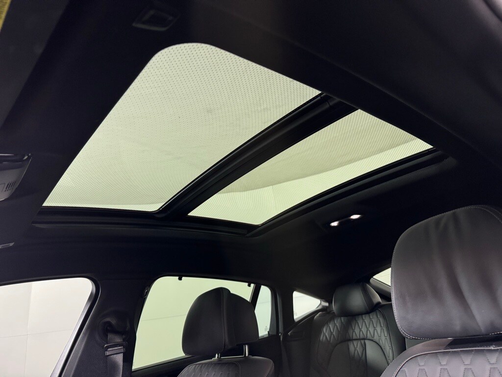 2022 BMW X6 - Image 19