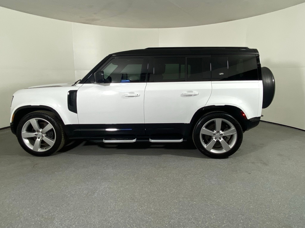 2023 LAND ROVER DEFENDER - Image 8