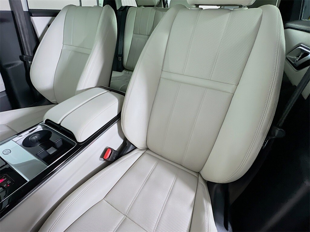 2023 LAND ROVER RANGE ROVER VELAR - Image 22