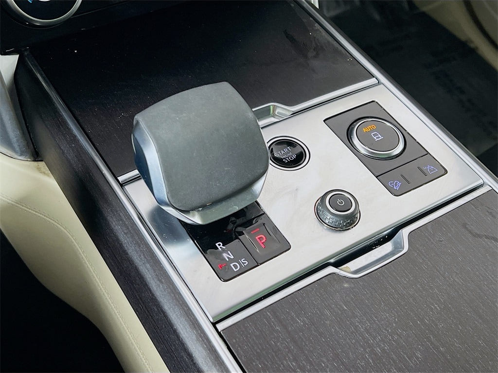 2022 LAND ROVER NEW RANGE ROVER - Image 17