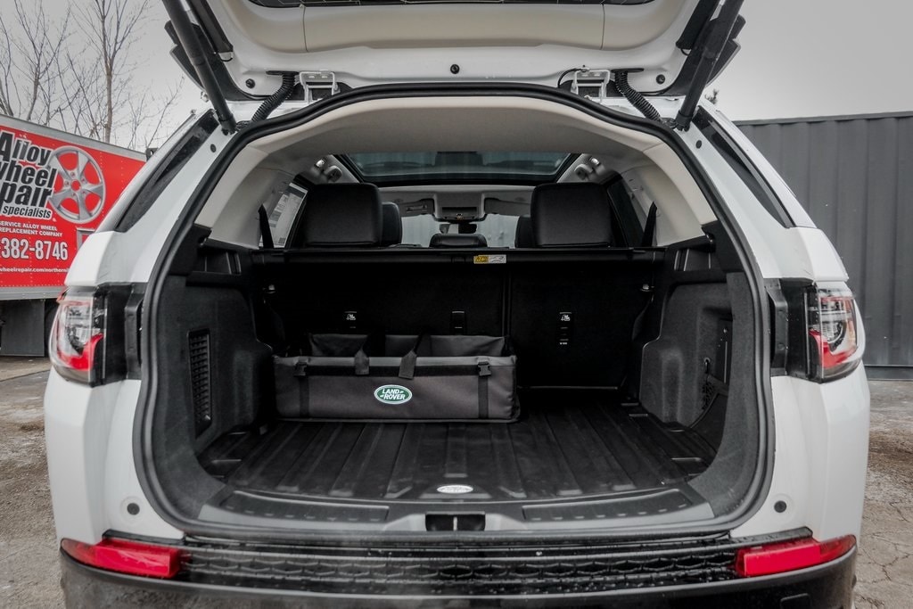 2025 LAND ROVER DISCOVERY SPORT - Image 9