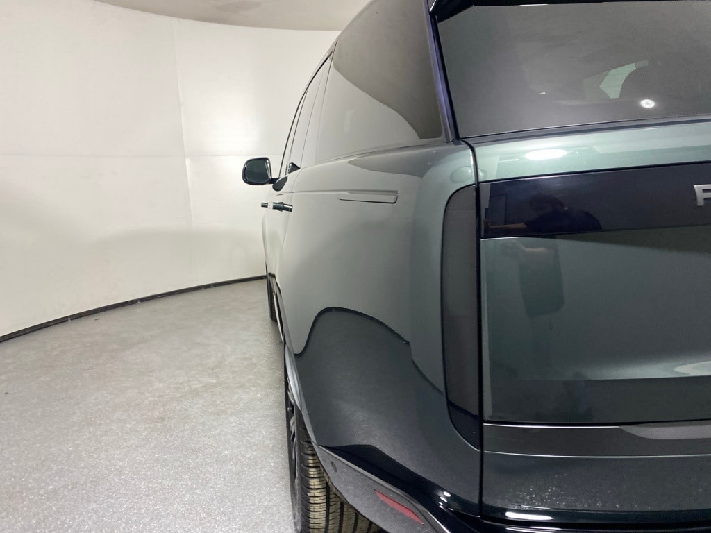 2023 LAND ROVER RANGE ROVER - Image 8