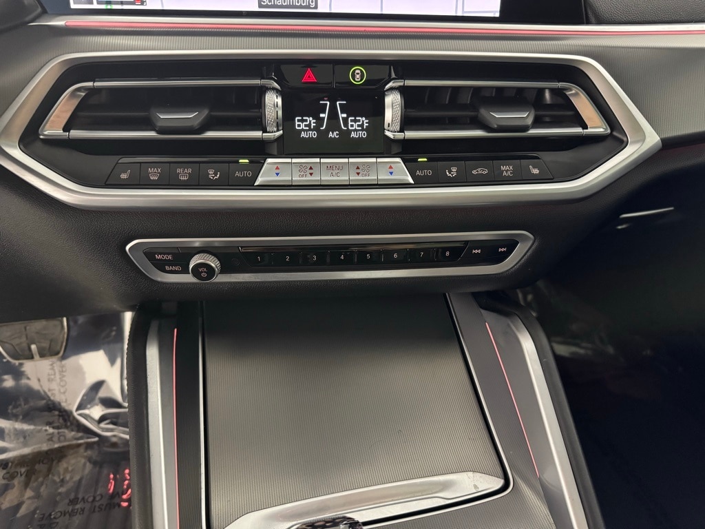 2022 BMW X6 - Image 27