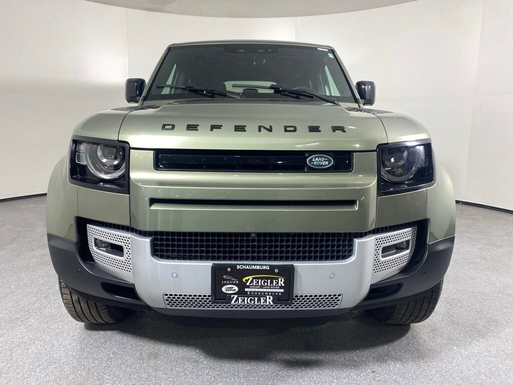 2025 LAND ROVER DEFENDER - Image 2
