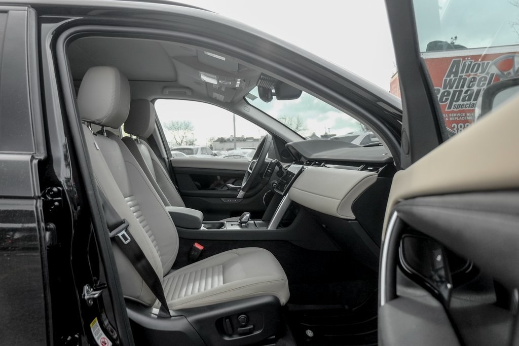 2025 LAND ROVER DISCOVERY SPORT - Image 21