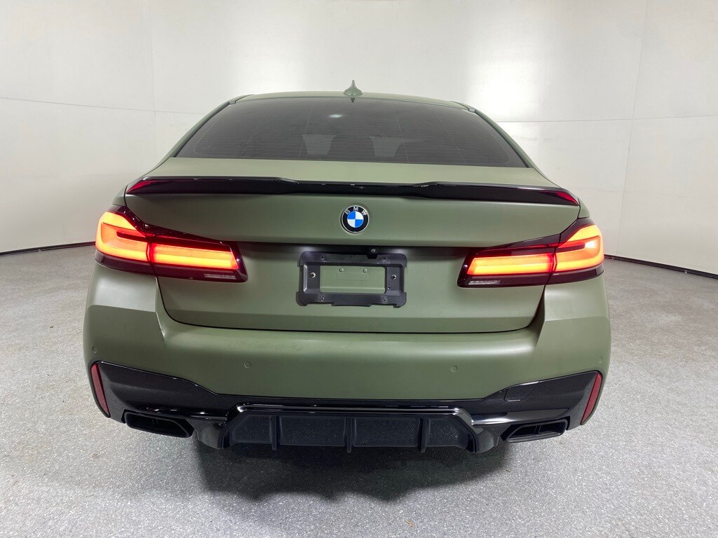 2023 BMW M550I - Image 6