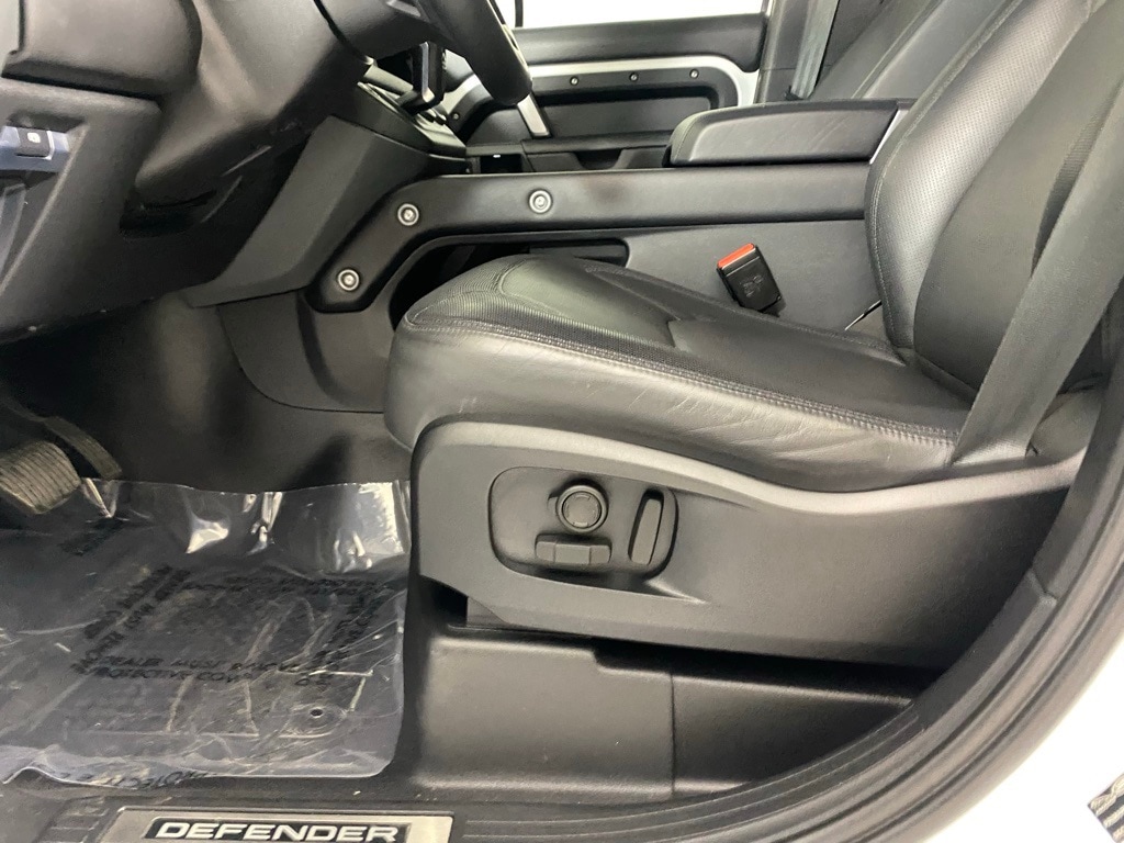 2023 LAND ROVER DEFENDER - Image 12