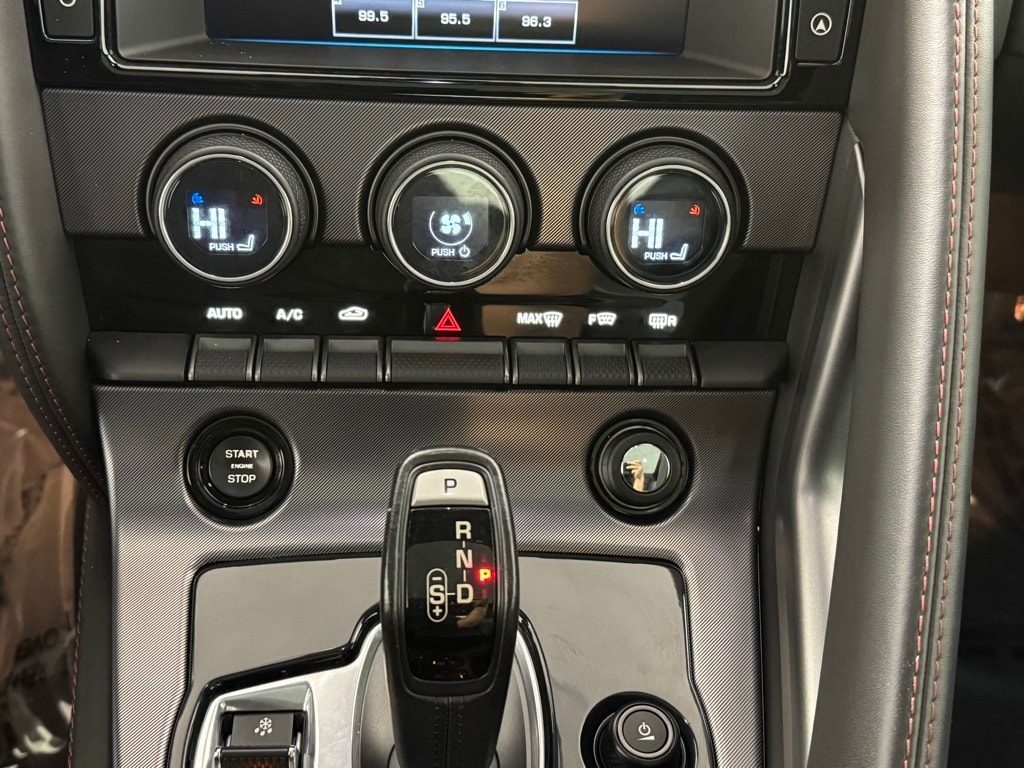 2017 JAGUAR F-TYPE - Image 27