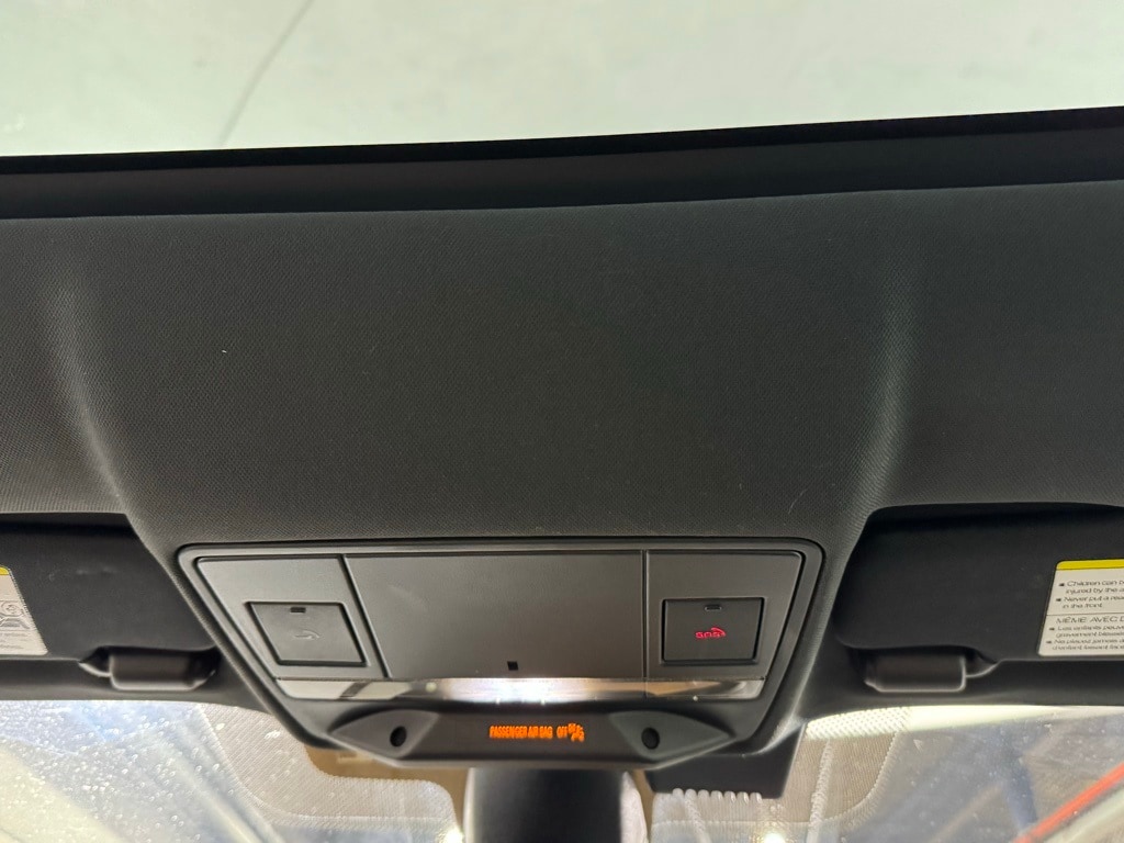 2017 JAGUAR F-TYPE - Image 28