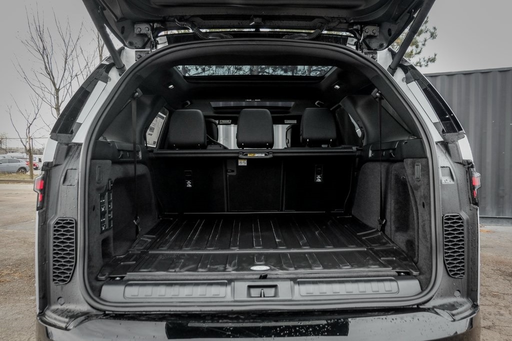 2025 LAND ROVER DISCOVERY - Image 8