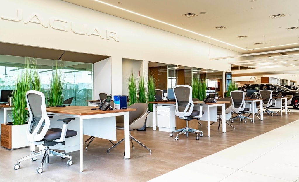 2025 LAND ROVER DISCOVERY SPORT - Image 28