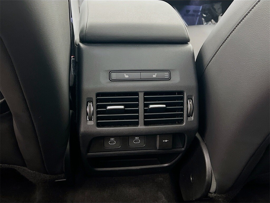 2025 LAND ROVER DISCOVERY SPORT - Image 27