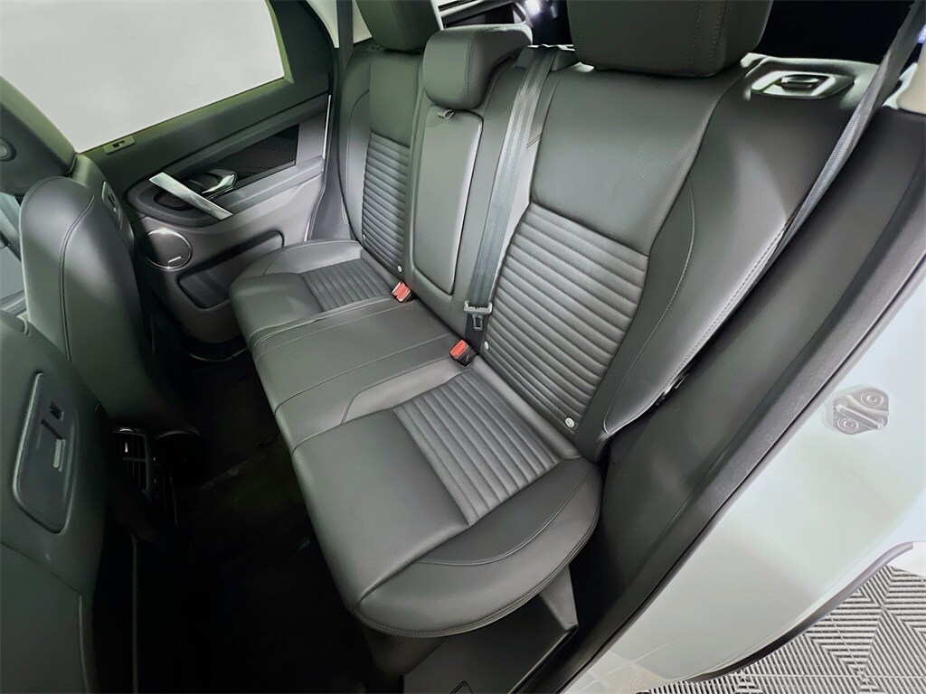 2025 LAND ROVER DISCOVERY SPORT - Image 26