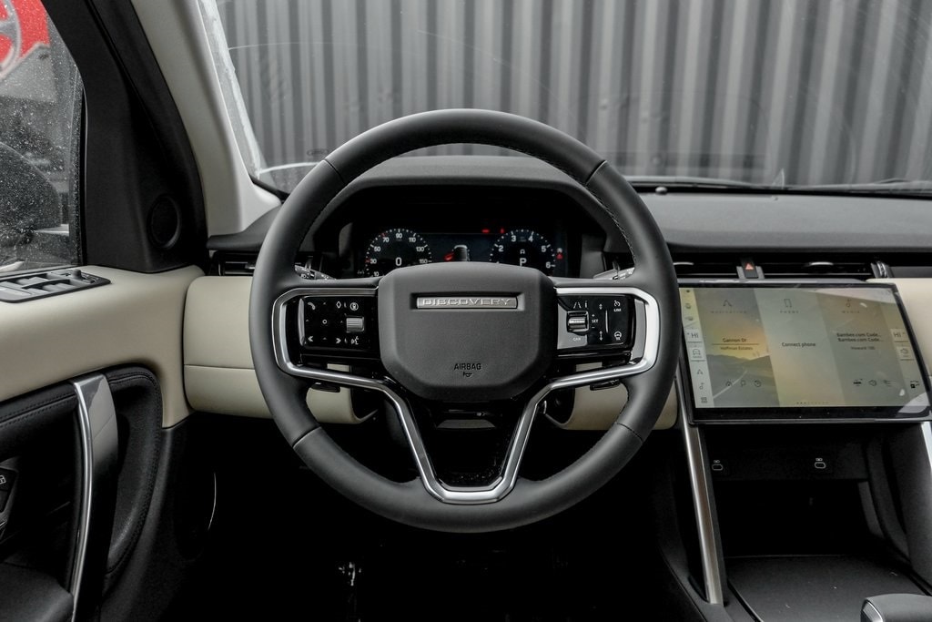 2025 LAND ROVER DISCOVERY SPORT - Image 18