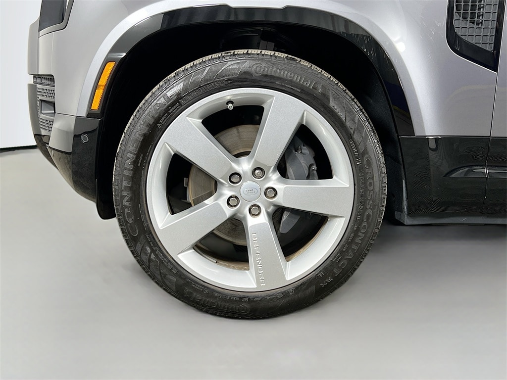 2024 LAND ROVER DEFENDER - Image 33