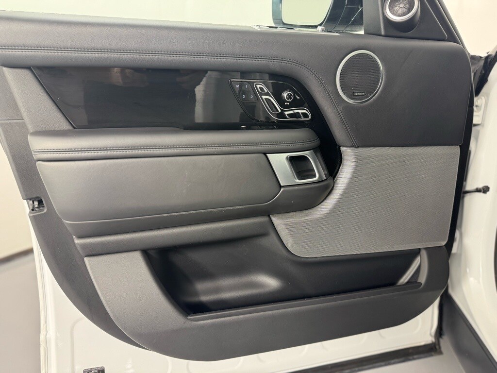 2020 LAND ROVER RANGE ROVER - Image 11