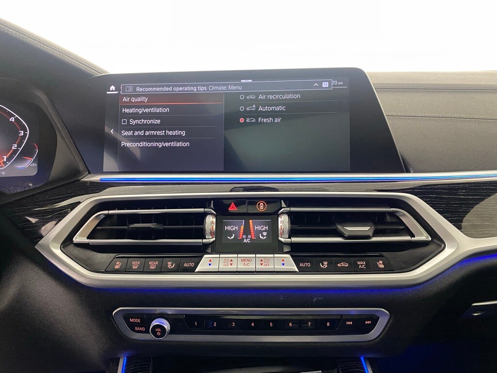 2021 BMW X7 - Image 21