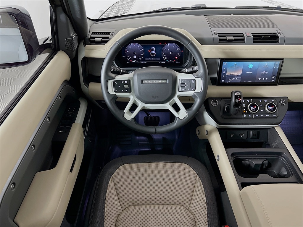 2024 LAND ROVER DEFENDER - Image 24