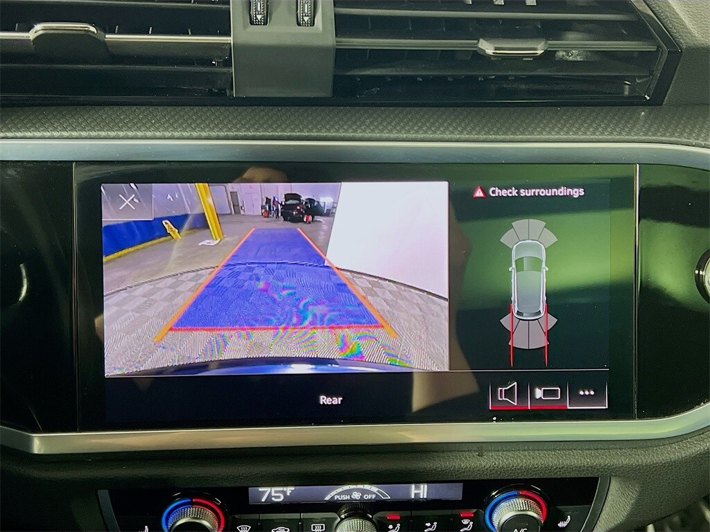 2023 AUDI Q3 - Image 13