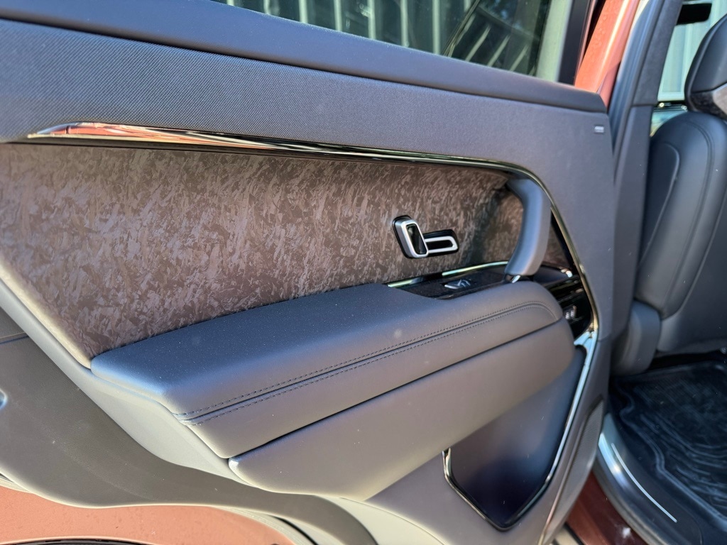 2025 LAND ROVER RANGE ROVER SPORT - Image 28