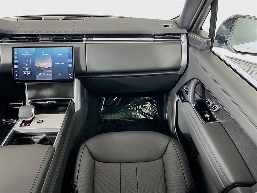 2025 LAND ROVER RANGE ROVER - Image 25