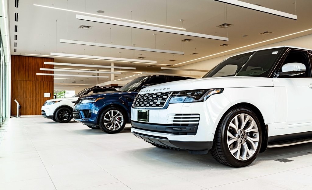 2026 LAND ROVER RANGE ROVER VELAR - Image 29