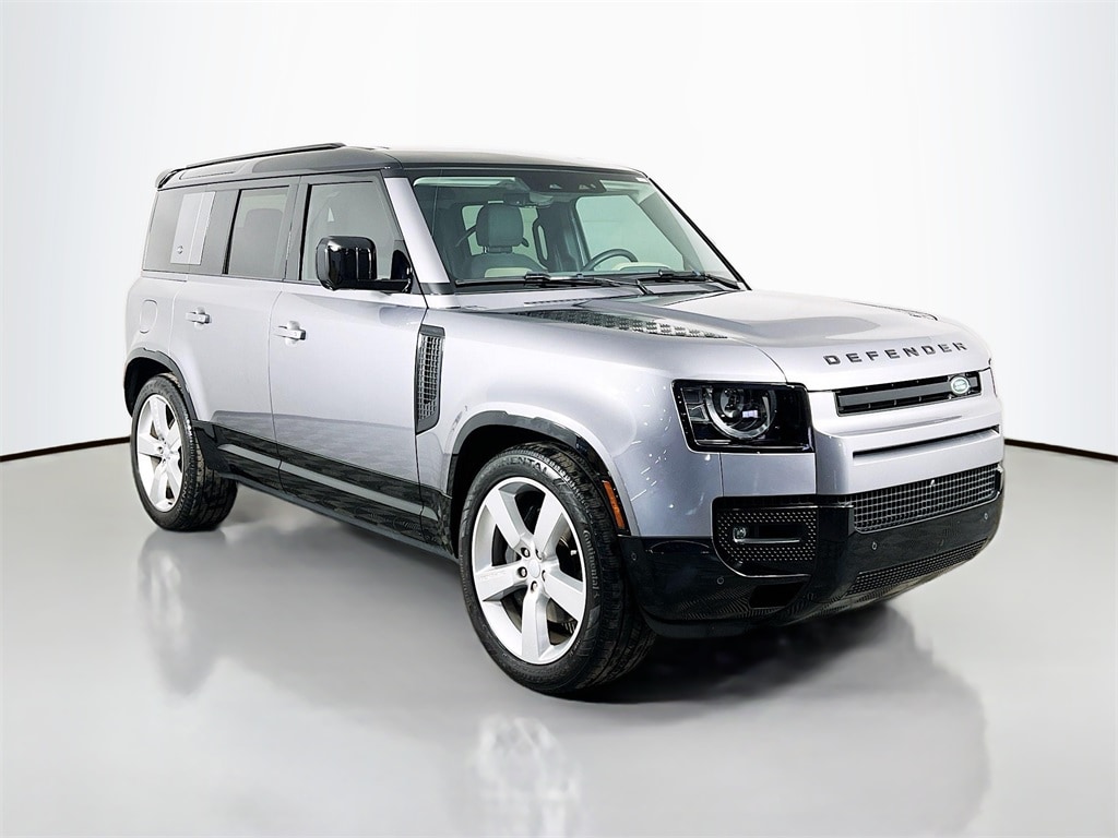 2024 LAND ROVER DEFENDER - Image 3