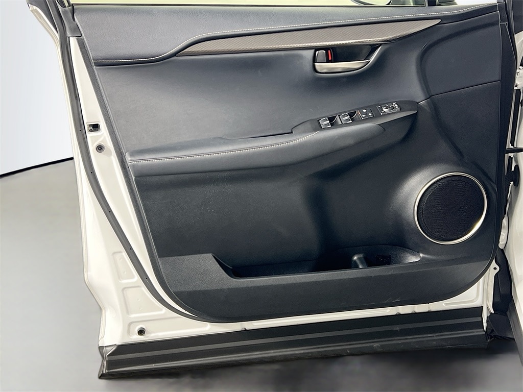 2019 LEXUS NX - Image 17