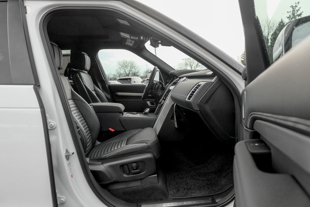 2025 LAND ROVER DISCOVERY - Image 21