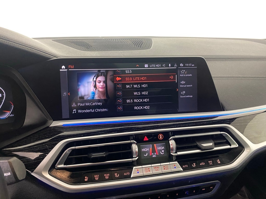 2021 BMW X7 - Image 19