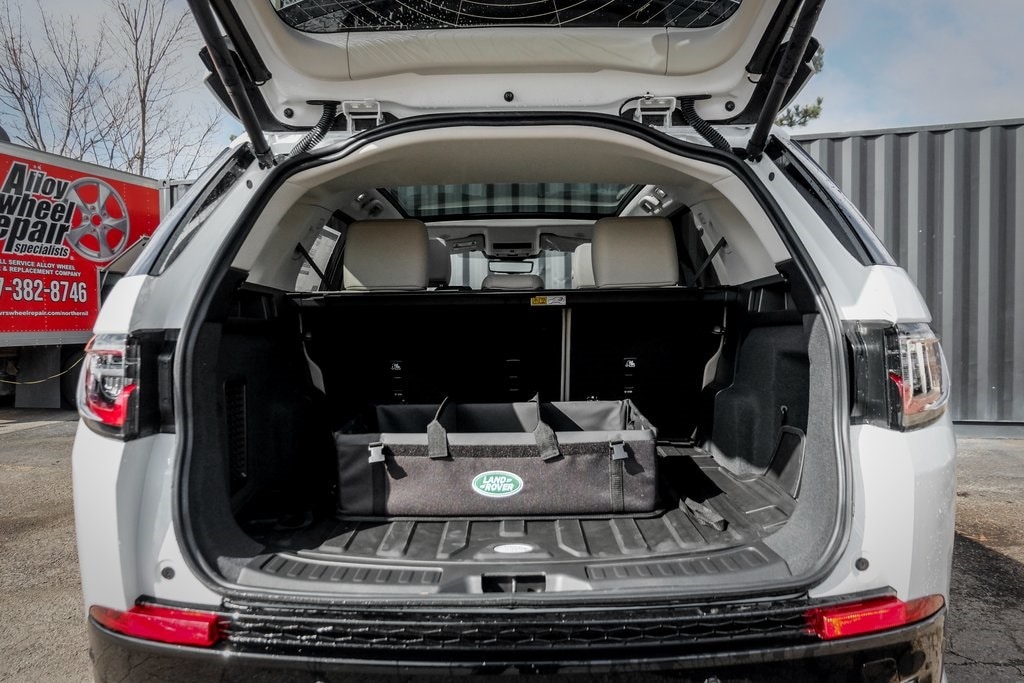 2025 LAND ROVER DISCOVERY SPORT - Image 8