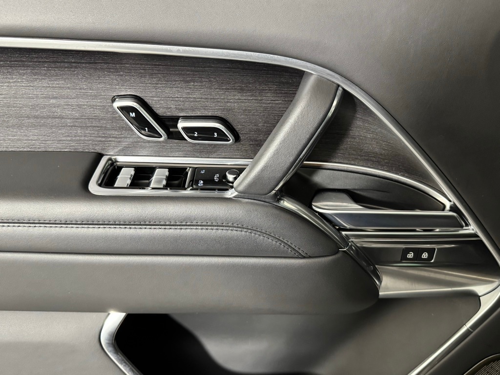 2023 LAND ROVER RANGE ROVER - Image 12