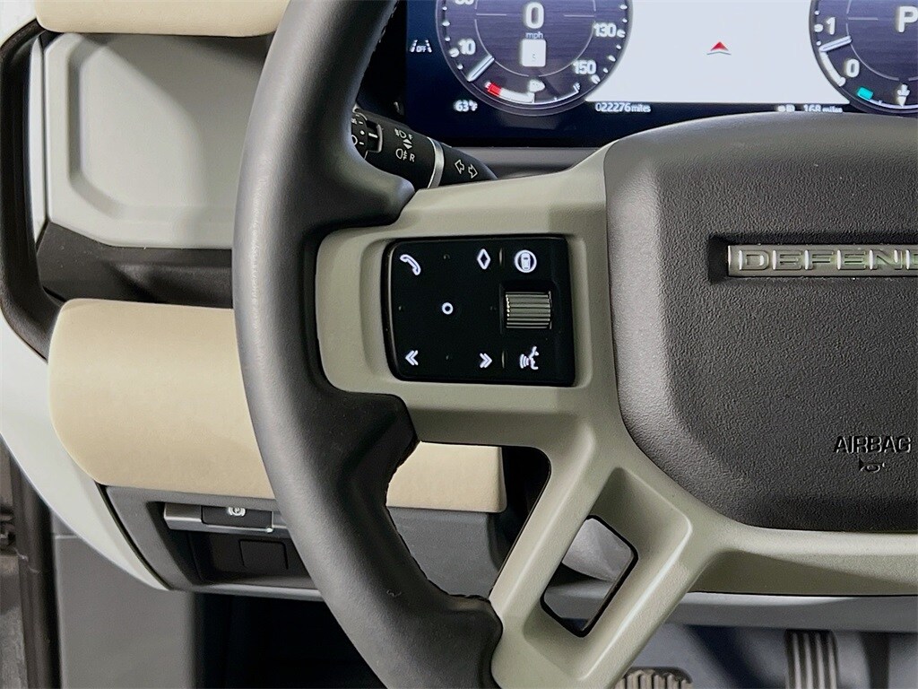 2024 LAND ROVER DEFENDER - Image 10