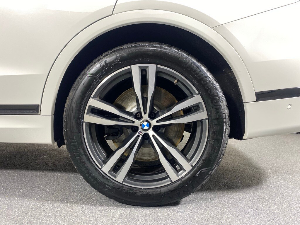 2021 BMW X7 - Image 31