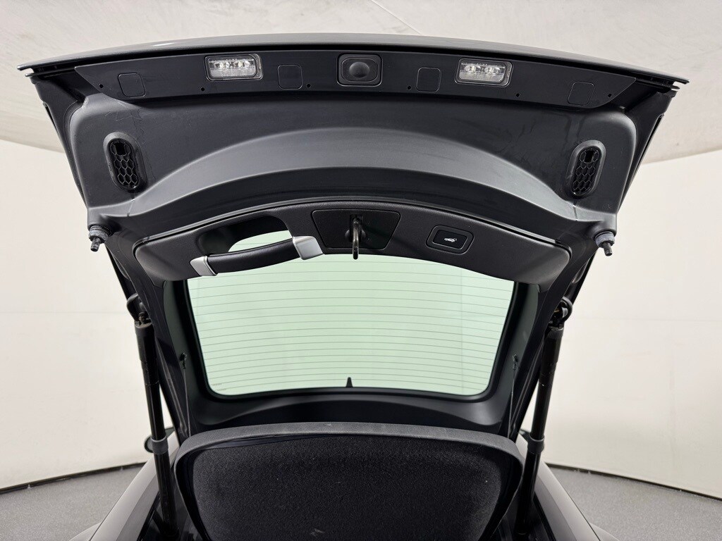 2017 JAGUAR F-TYPE - Image 30