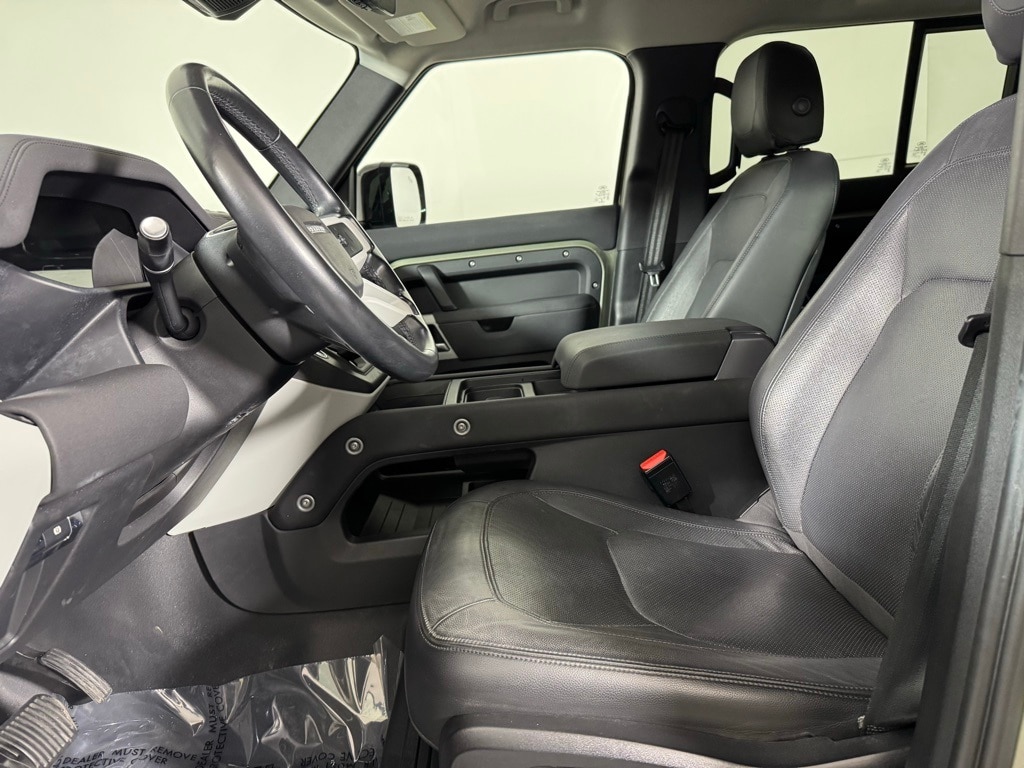 2023 LAND ROVER DEFENDER - Image 17