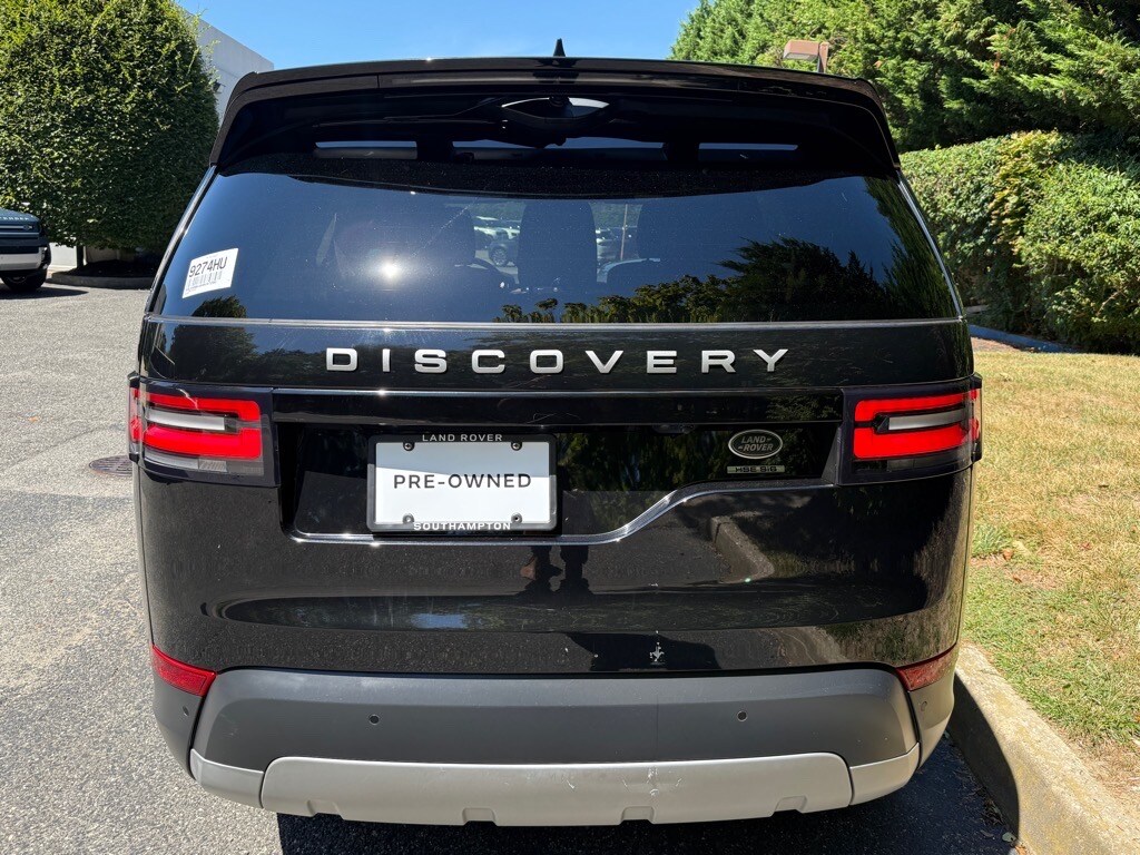 2017 Land Rover Discovery HSE photo 4
