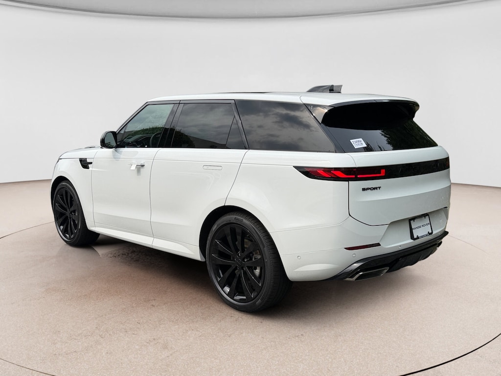 New 2026 Land Rover Range Rover Sport Dynamic SE SUV