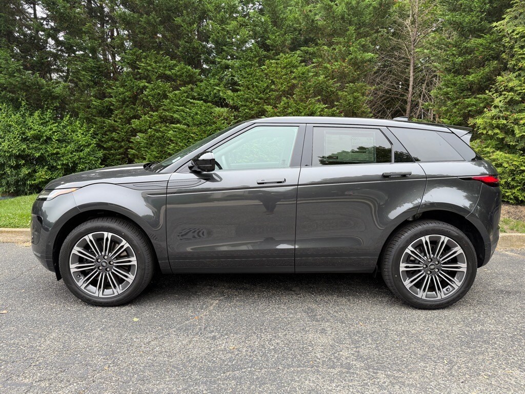 2026 Land Rover Range Rover Evoque S photo 2